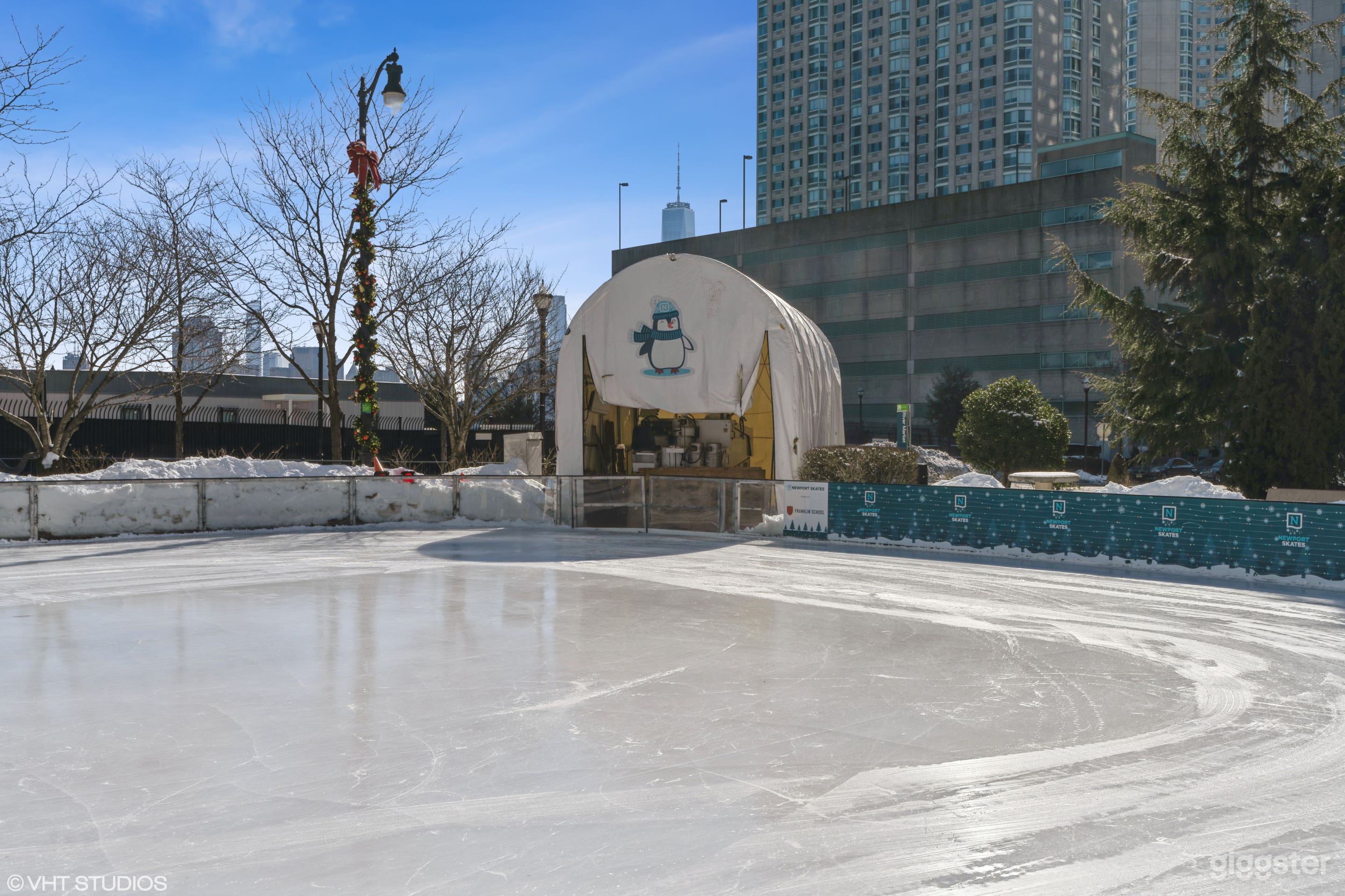 Outdoor Ice Skating Rink on the Jersey City Waterfront Photo 3