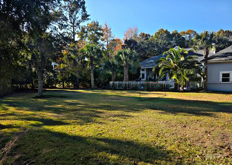  Oasis extérieure isolée de 1,13 acre 