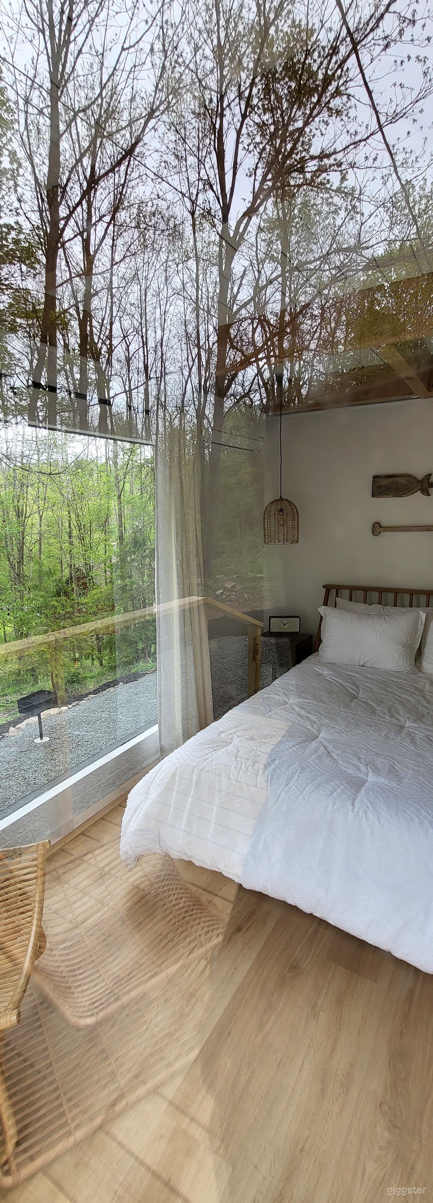 Bohemian Black Cabin with Floor to Ceiling Windows Photo 4