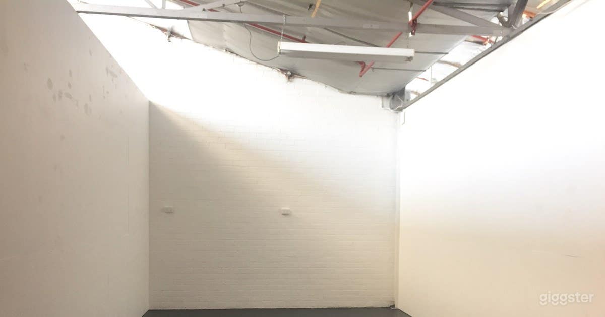 The Studio #4 Photo 4