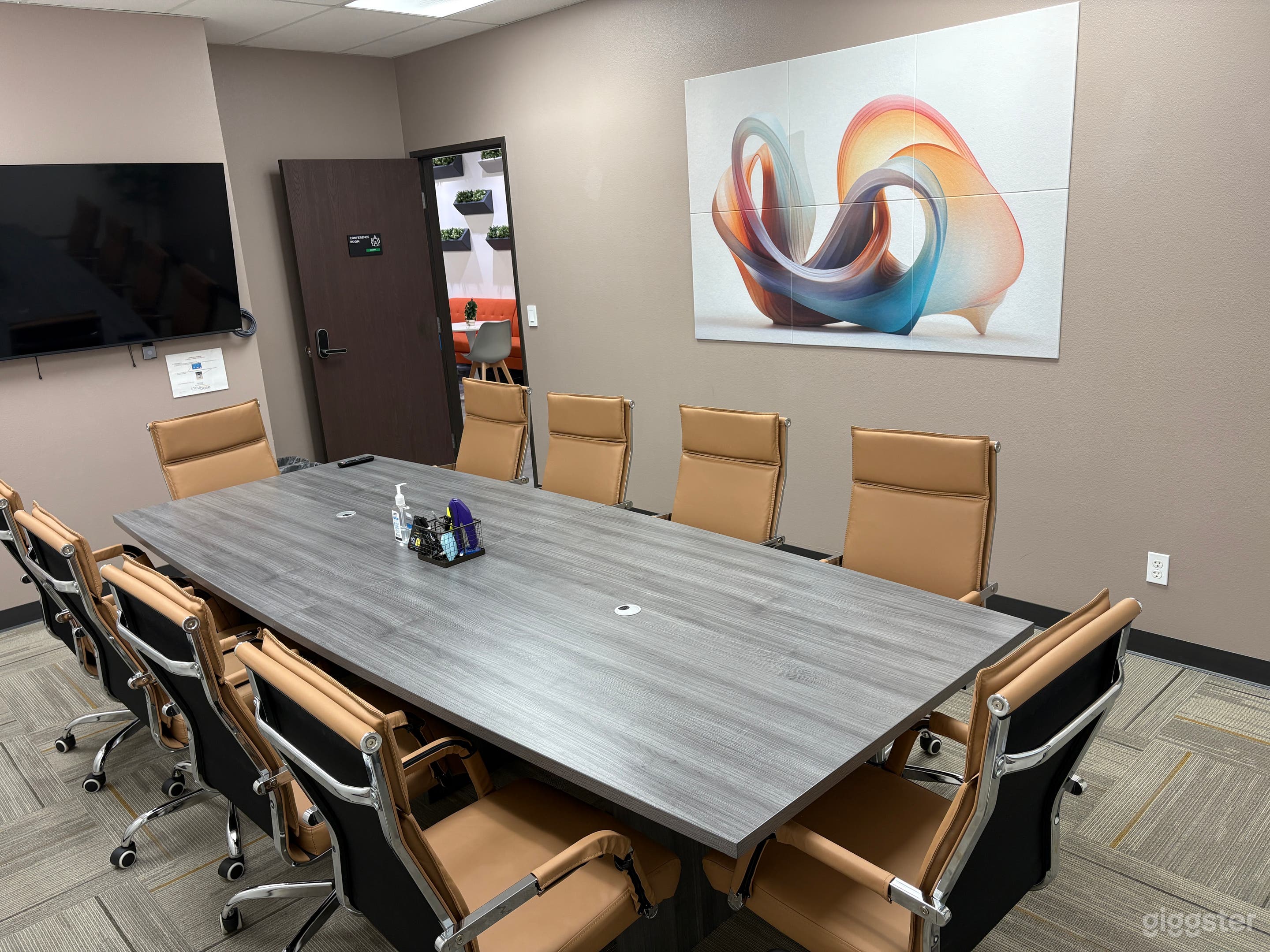 Boardroom with soundproof acoustic panels