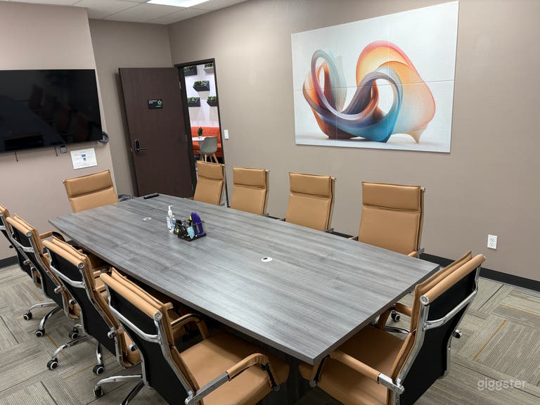  Boardroom with soundproof acoustic panels 