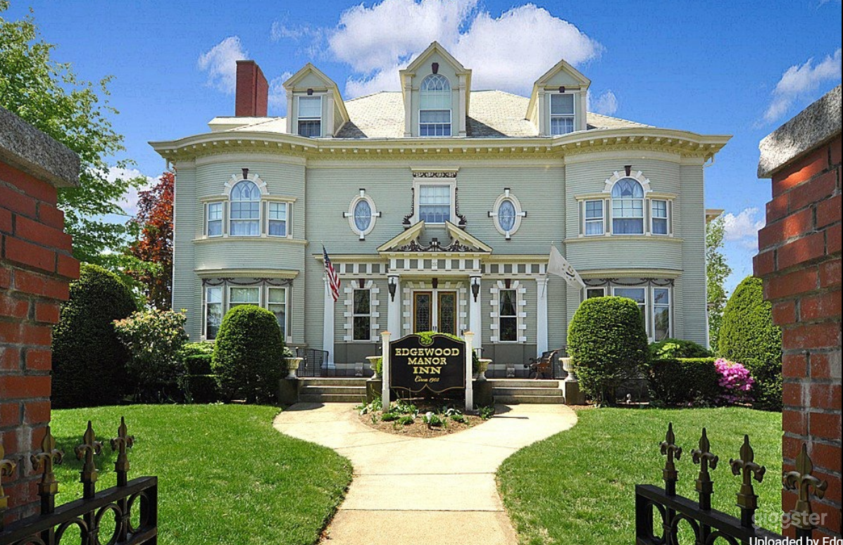 A Historic Hotel in Providence Photo 1