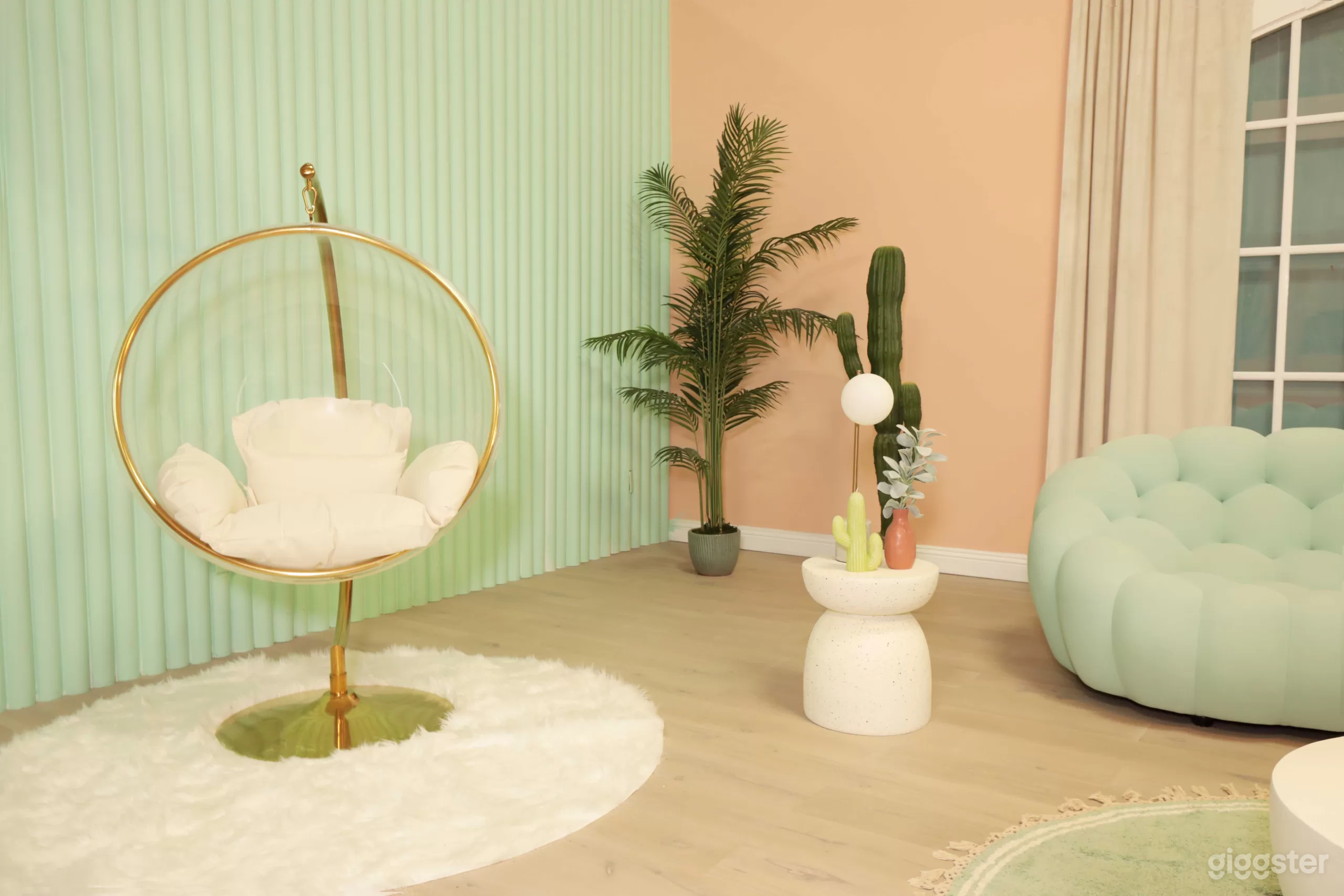 The Bubble Set Photo 3