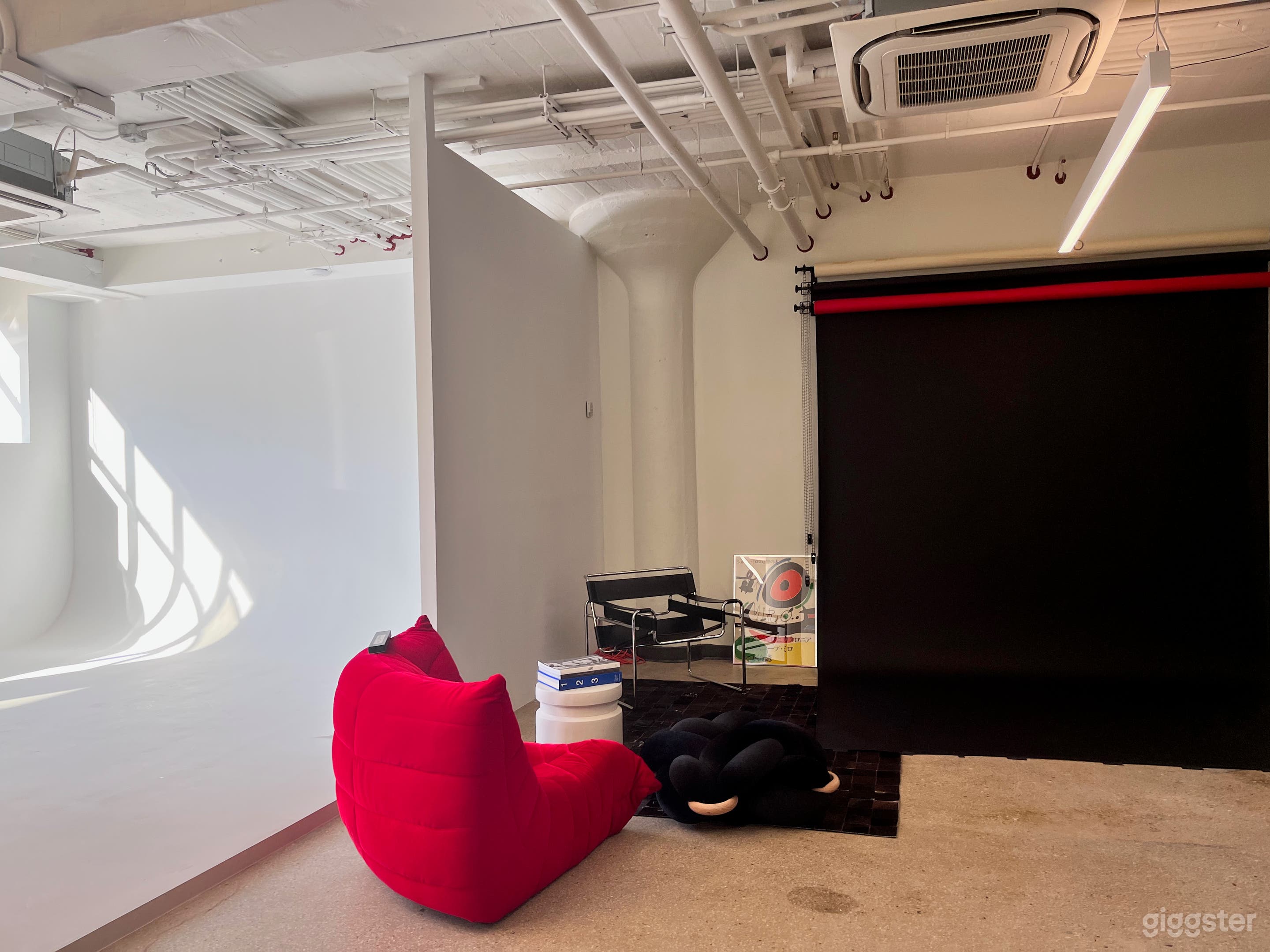 Modern Daylight Photo Studio East Williamsburg  Photo 2