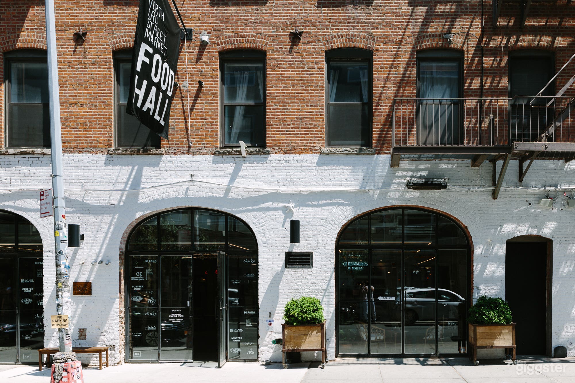 Massive Food Hall with Exposed Brick  Photo 3