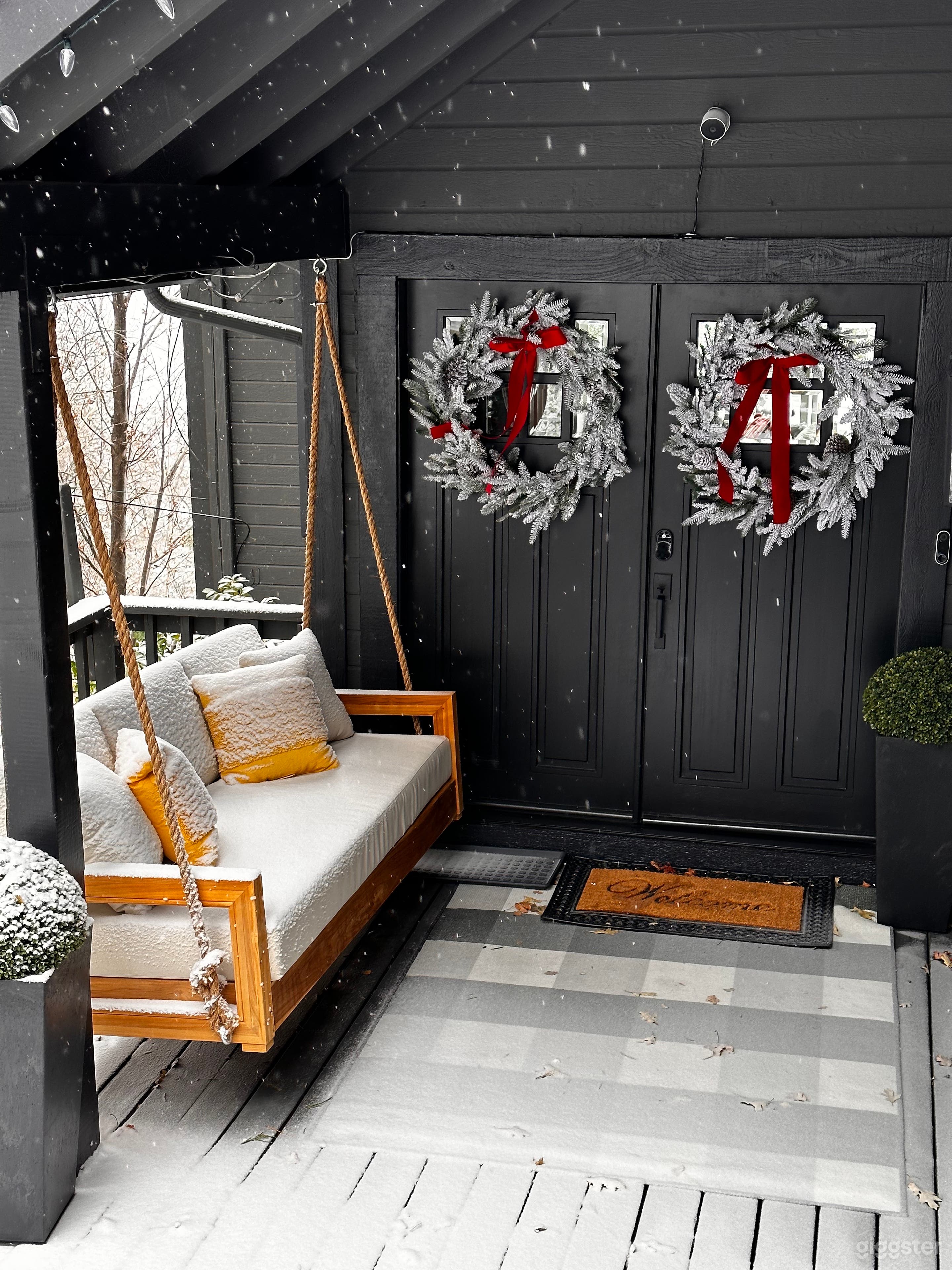 front porch and sofa swing