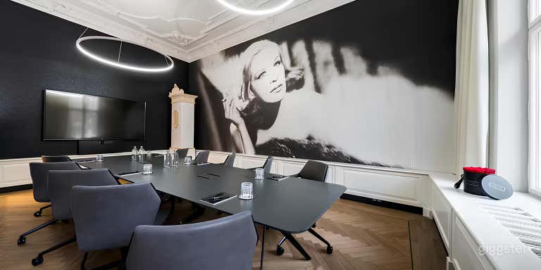  Konferenzraum || Hildegard Knef 