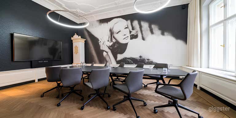  Konferenzraum || Hildegard Knef 