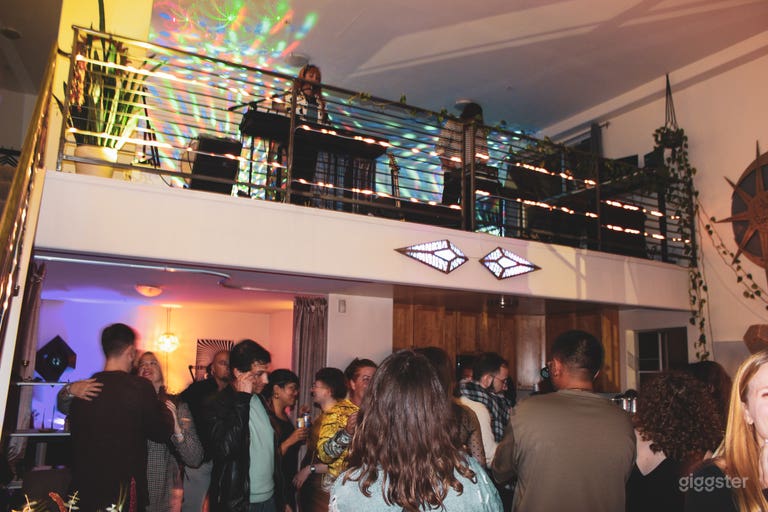  Psychedelic Artist Loft 