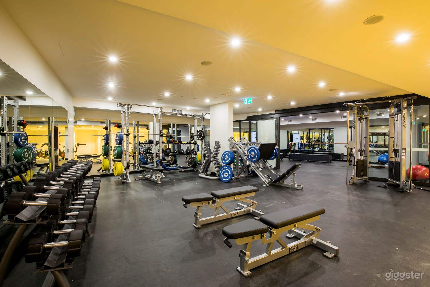 Gym &amp; Fitness Facility for Sport Enthusiasts Photo 1