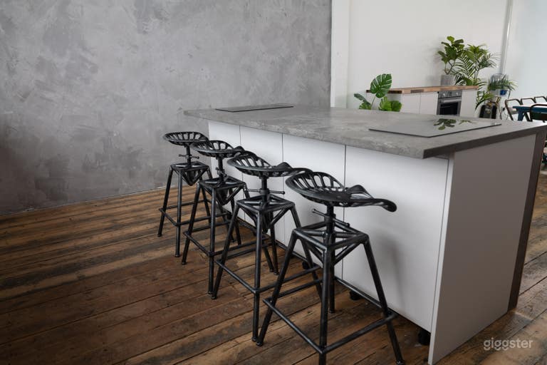  Warehouse Kitchen & Cove 