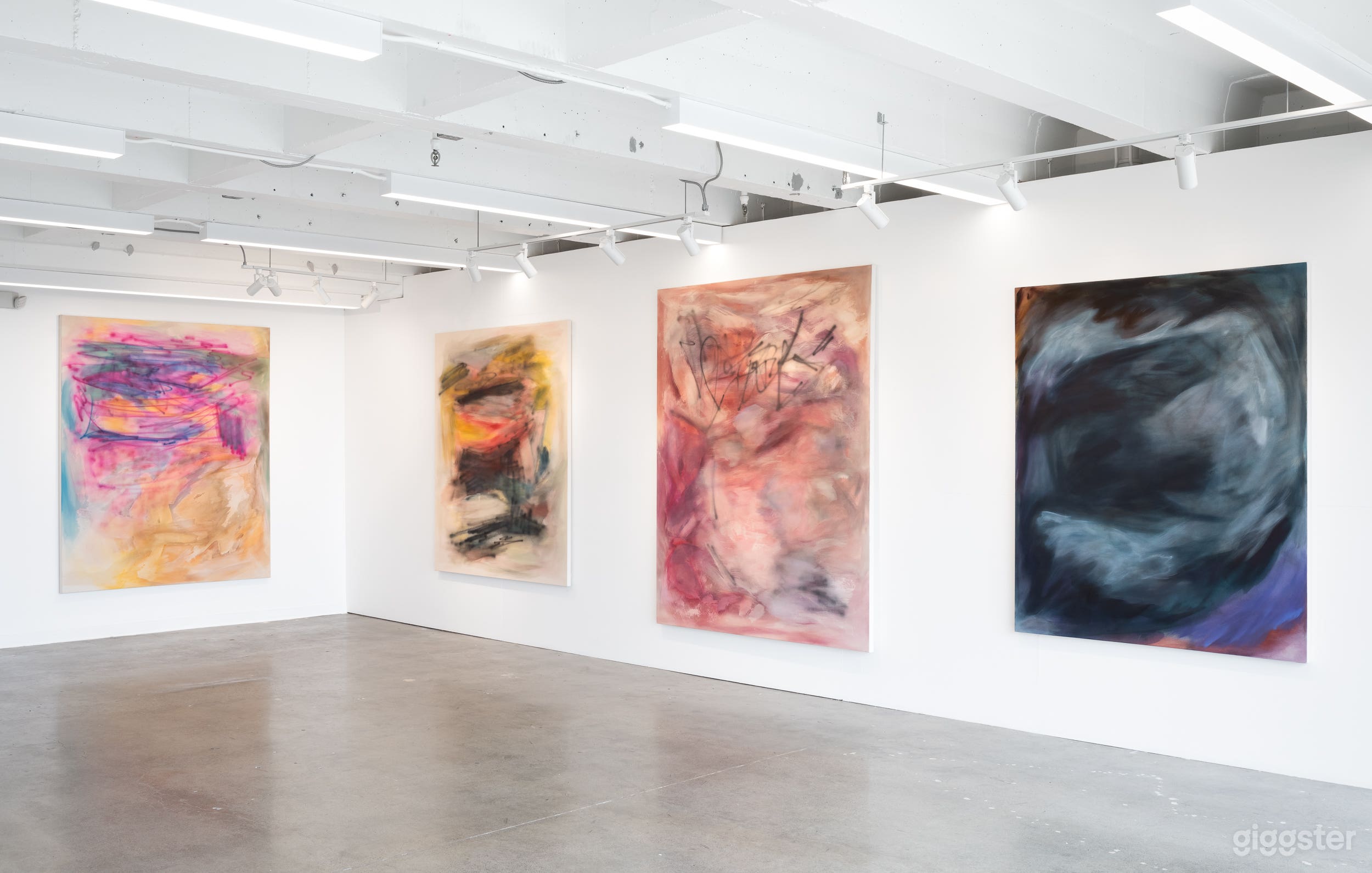 Beautiful Gallery with Panoramic View of the Bay & Alcatraz Photo 1