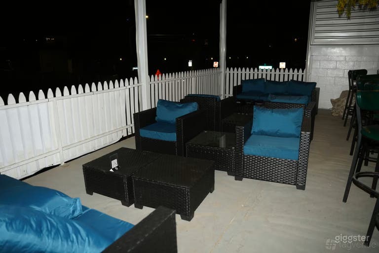  Spacious Venue with Large Dance Floor & VIP Booths 