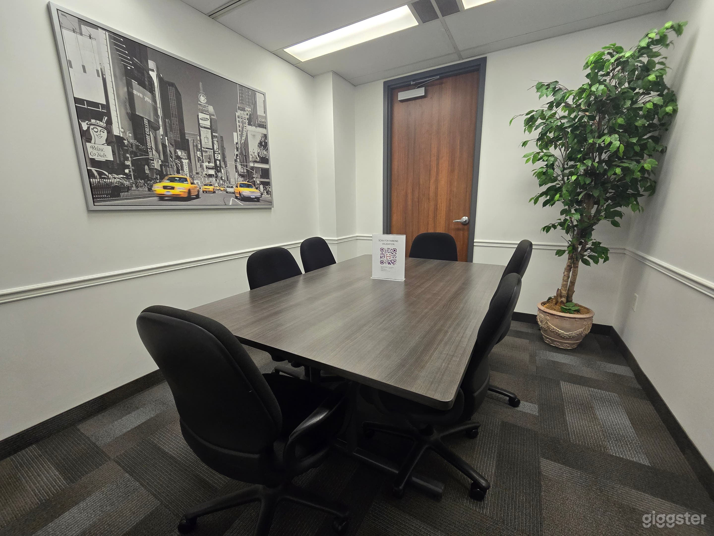 Ideal for Small Meeting Room (Room #9) Photo 1