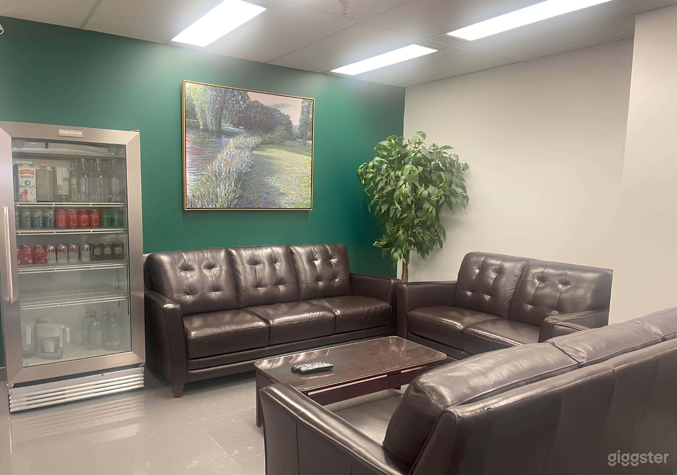 Ideal for Small Meeting Room (Room #9) Photo 4