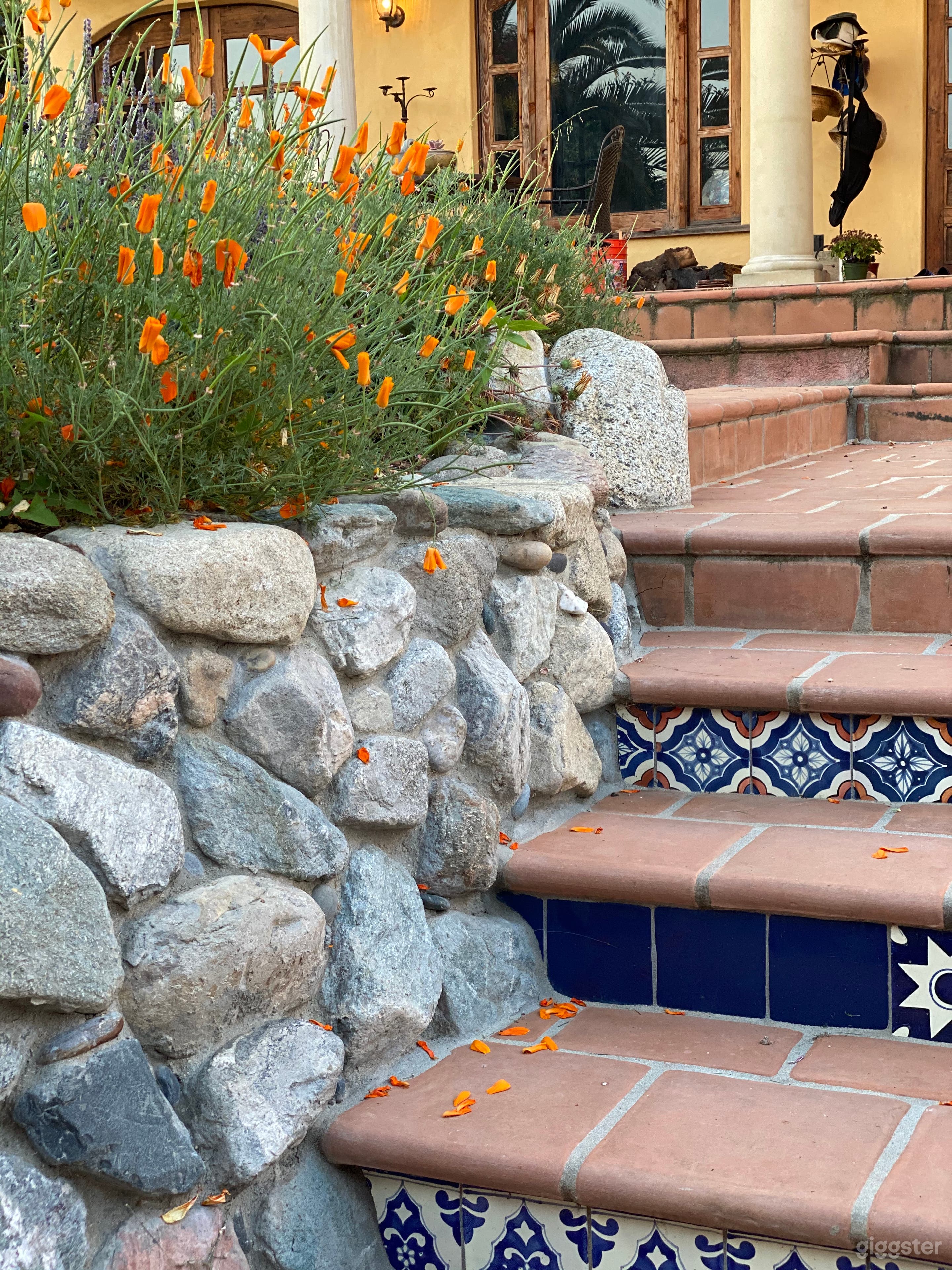 Charming Spanish-Style Backyard Photo 4
