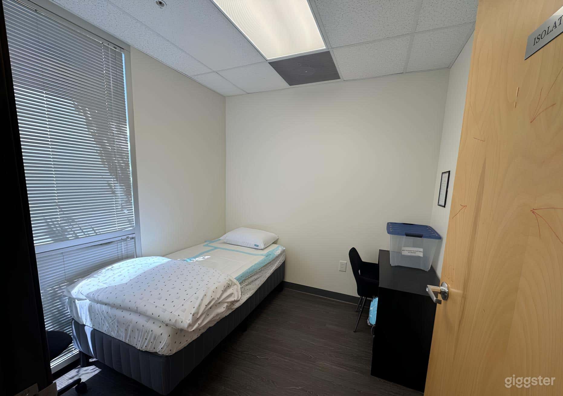 Fully Equipped Recovery Rooms Photo 4