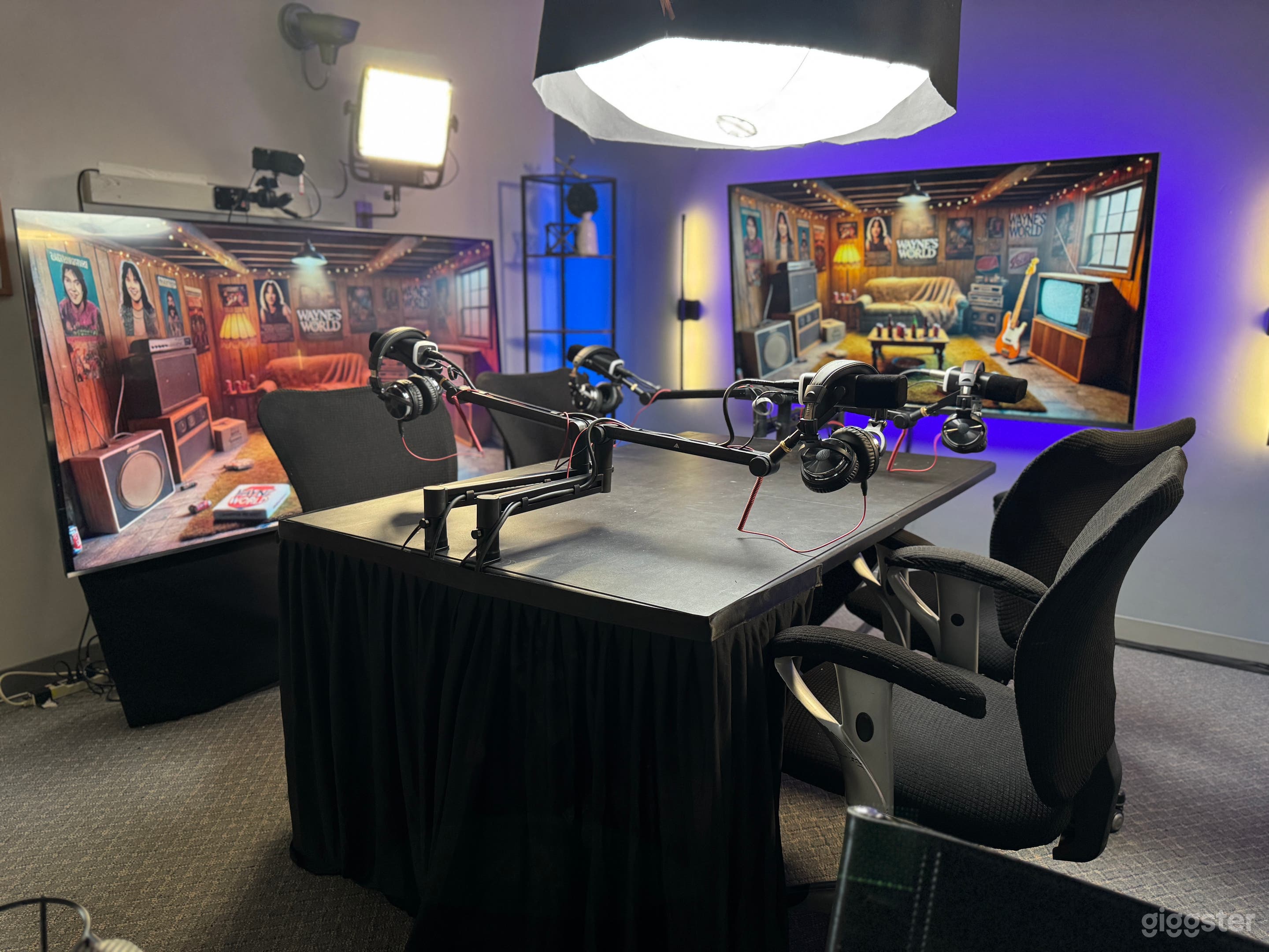 Podcast Studio Photo 4