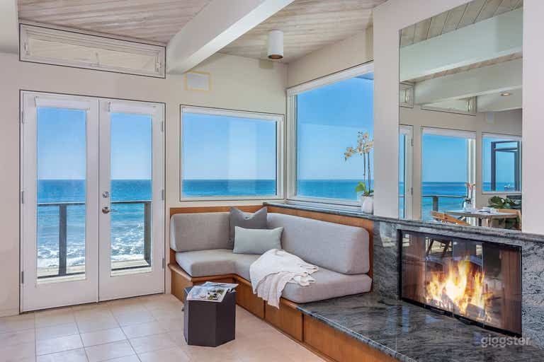  Malibu Beach house at County Line on exclusive beach 
