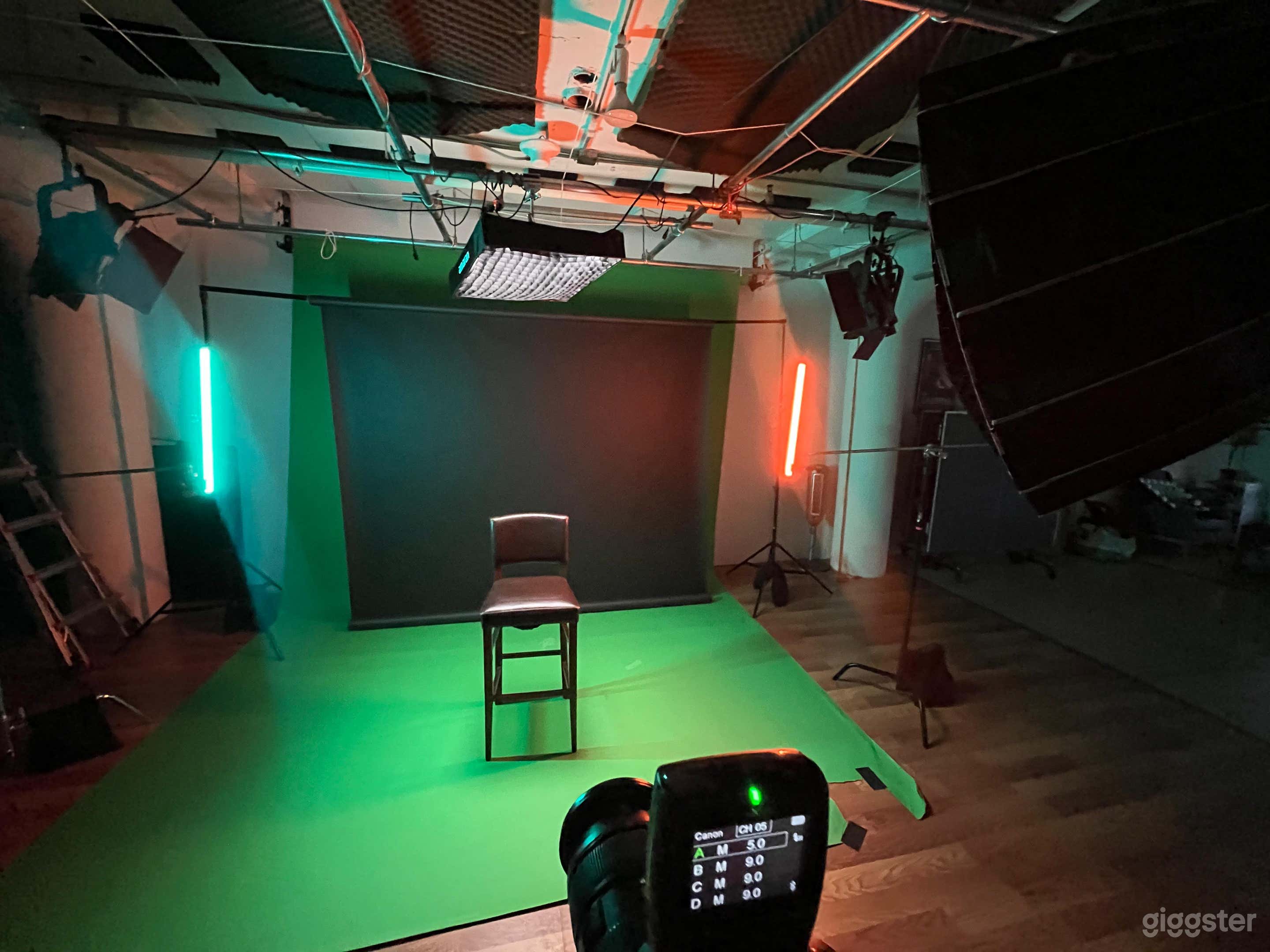 PRODUCTION STUDIO - Fully Equipped for PHOTO | VIDEO | PODS Photo 2