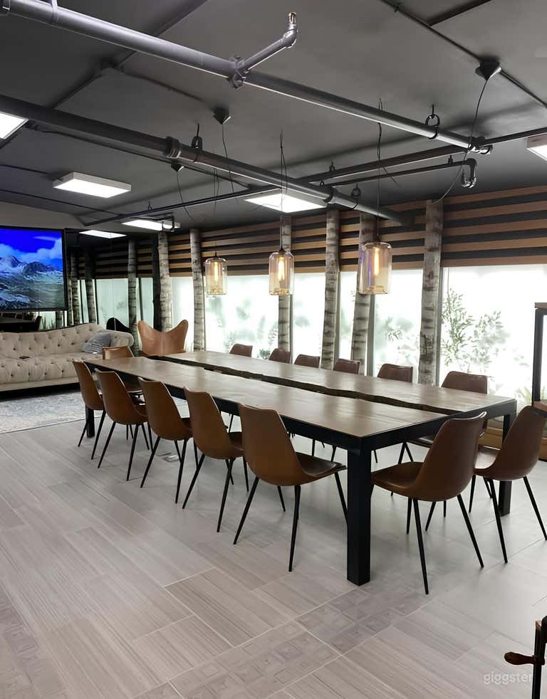  Unique Elegant Event Space 
