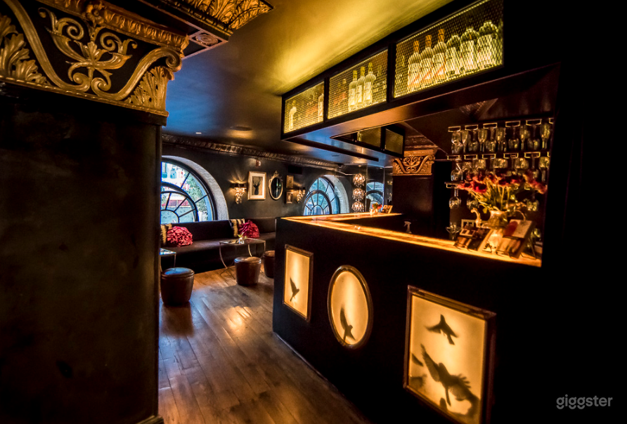 The Velvet Lounge in Culver Photo 2