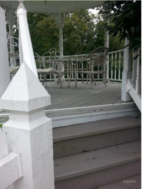 Magical Picturesque Gazebo Photo 4