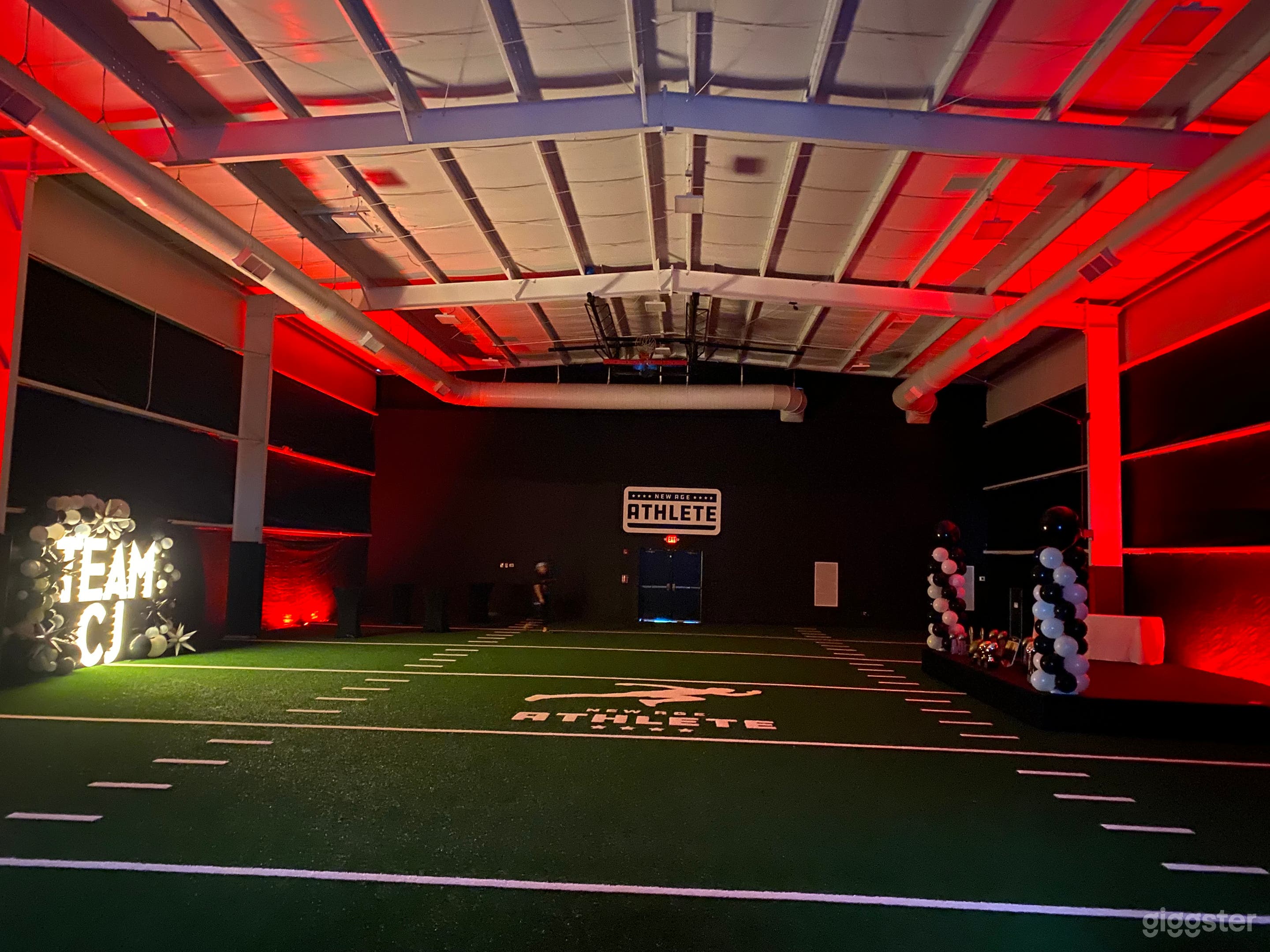 6,000 sq ft of beautiful open space. Fully air conditioned. 