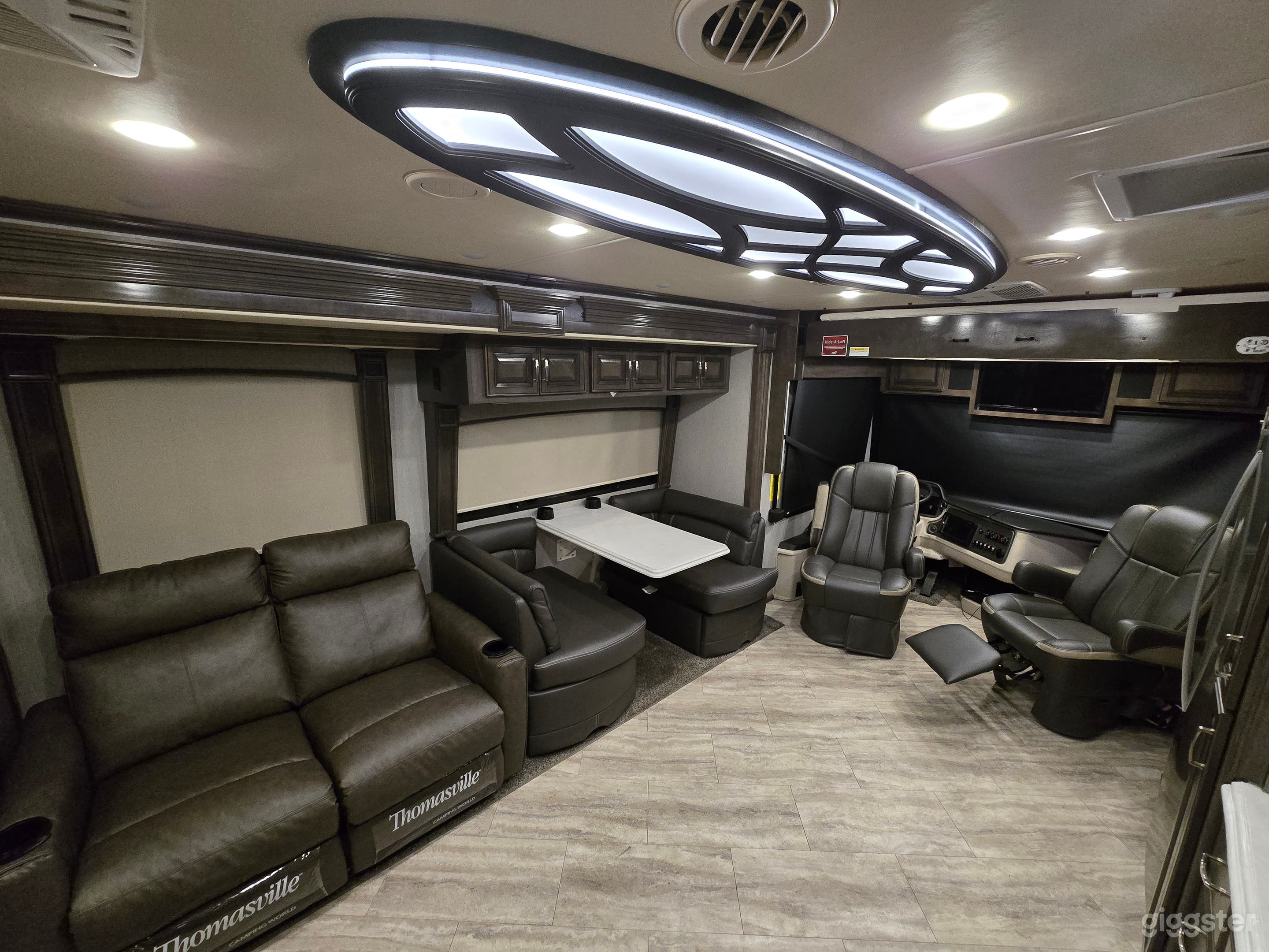 Holiday Navigator Photo 2