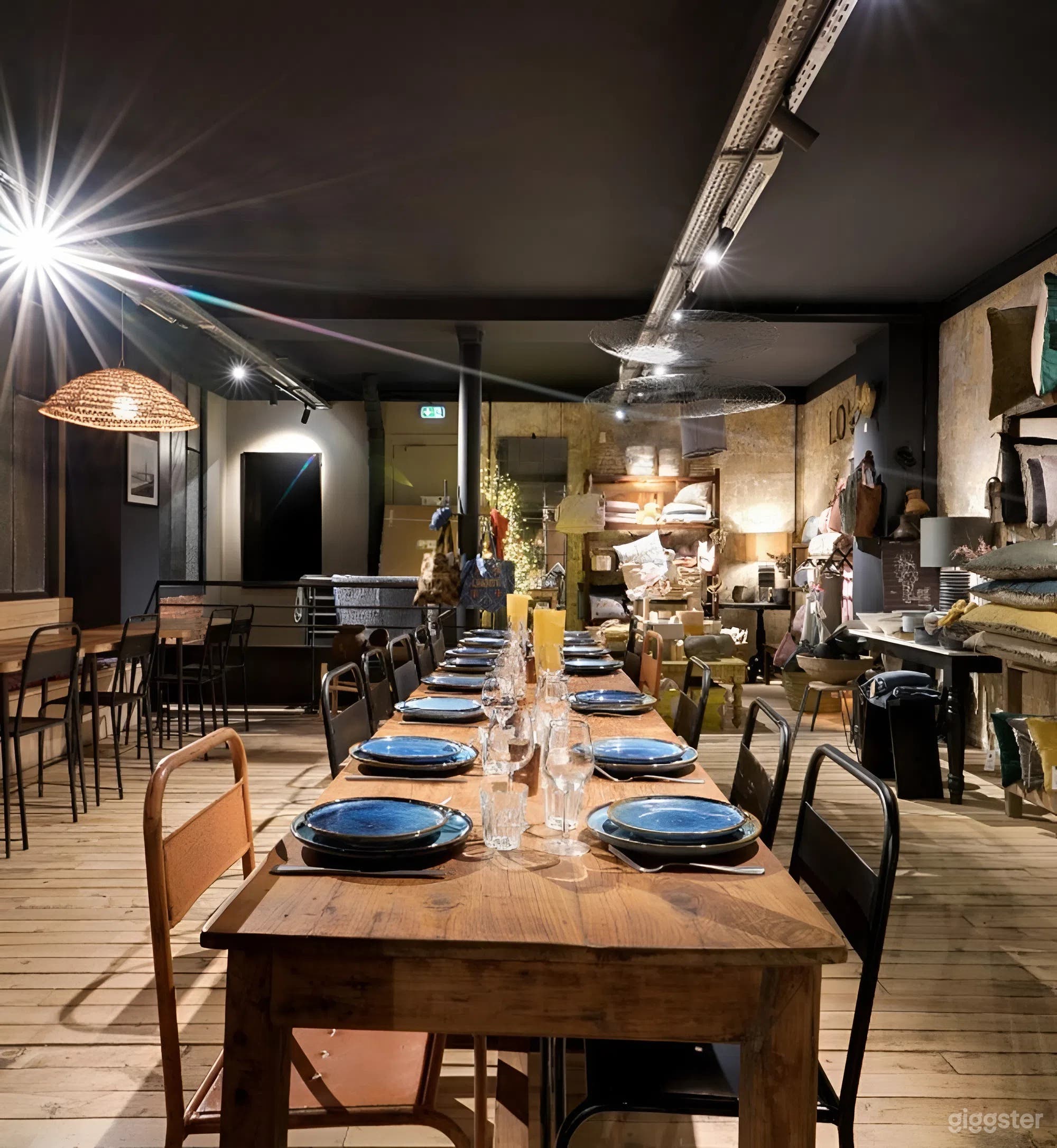 Wonderful Concept Store & Restaurant in Paris Photo 2