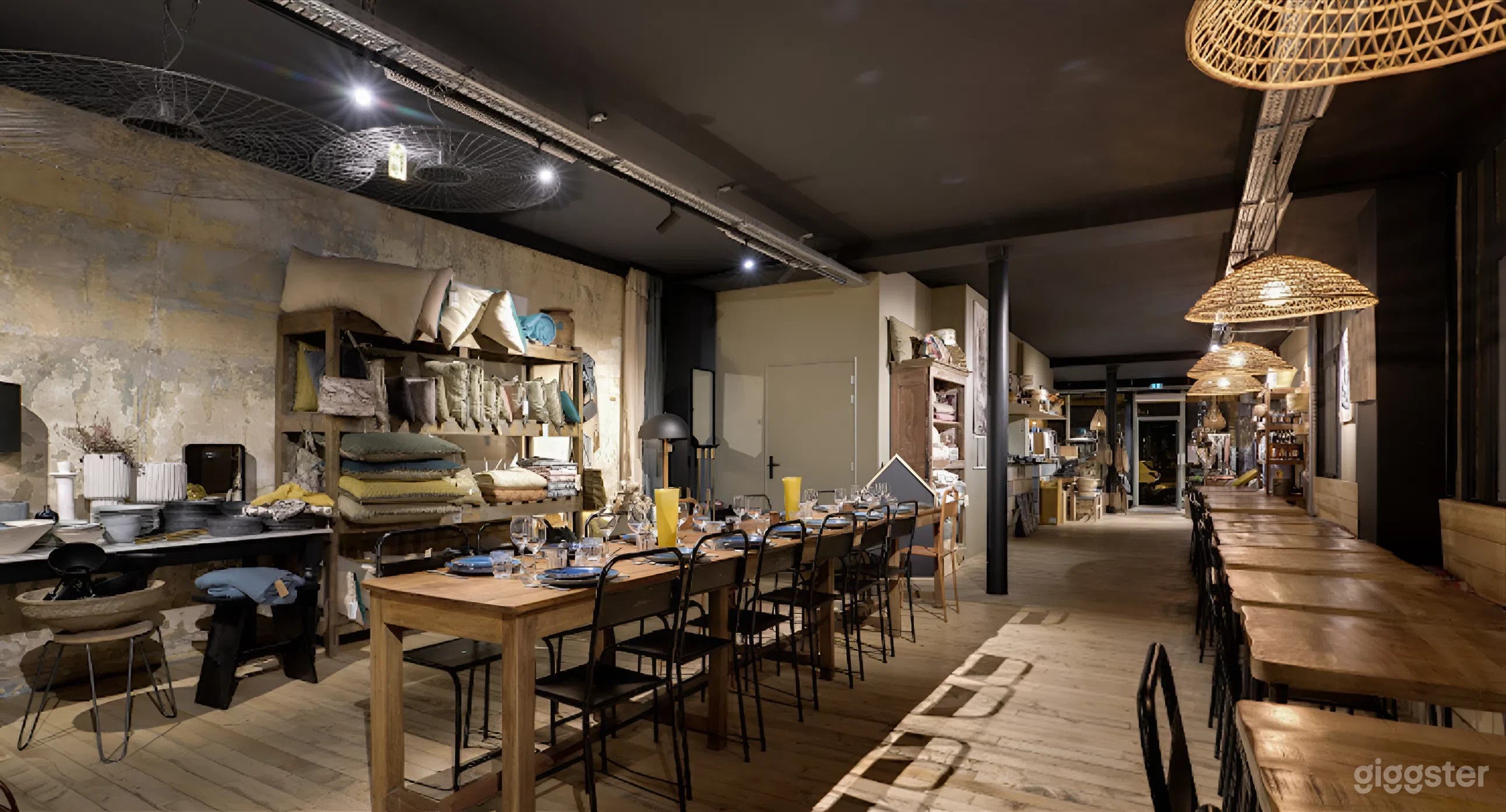 Wonderful Concept Store & Restaurant in Paris Photo 1