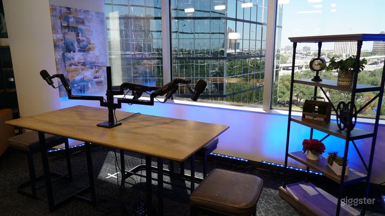  Stunning Podcast Studio 