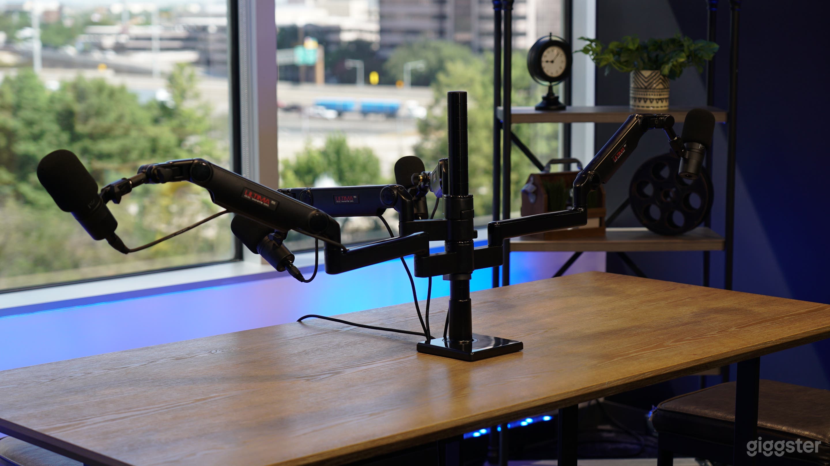 Stunning Podcast Studio Photo 1