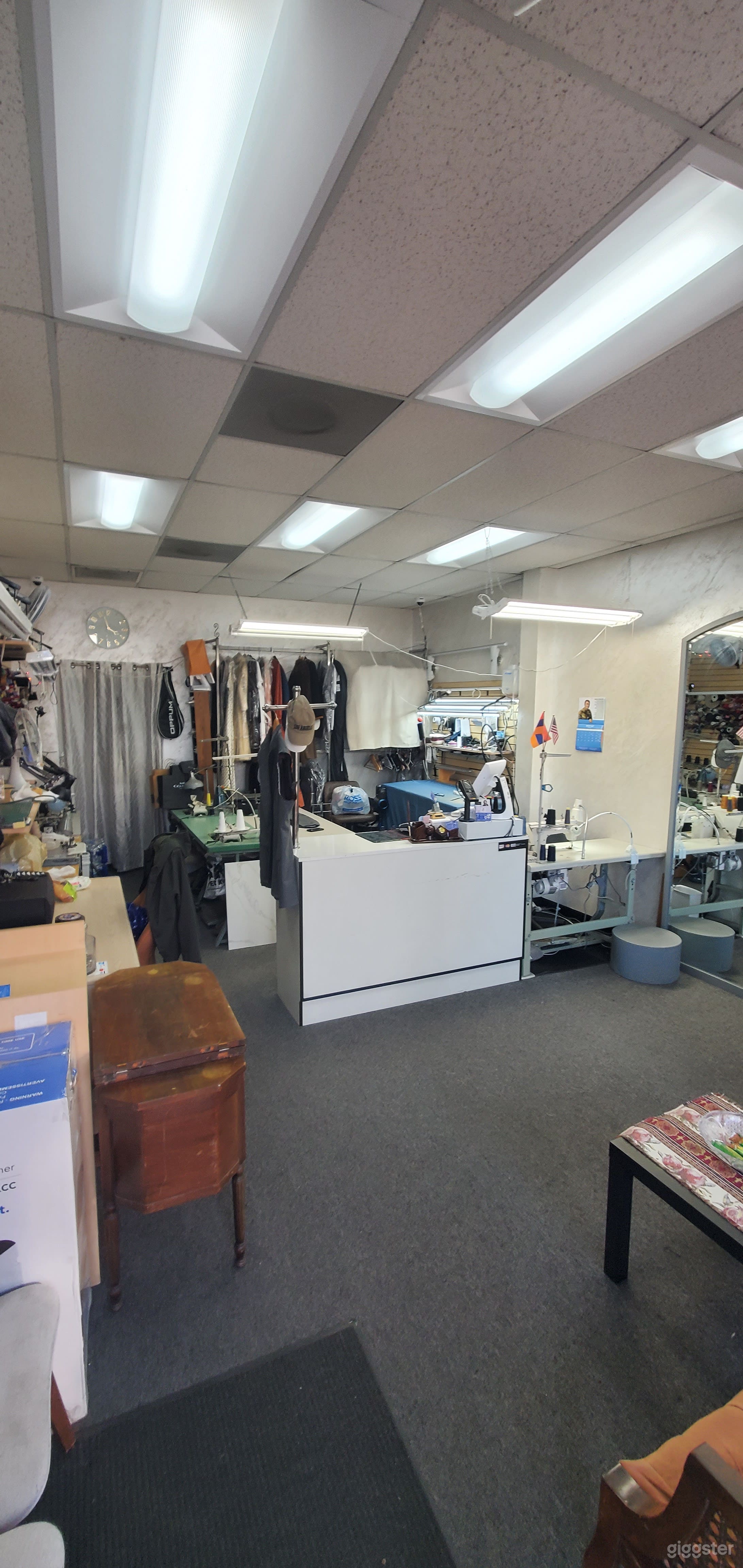 Professional Artisan Tailor Shop (Tujunga Village) Photo 2