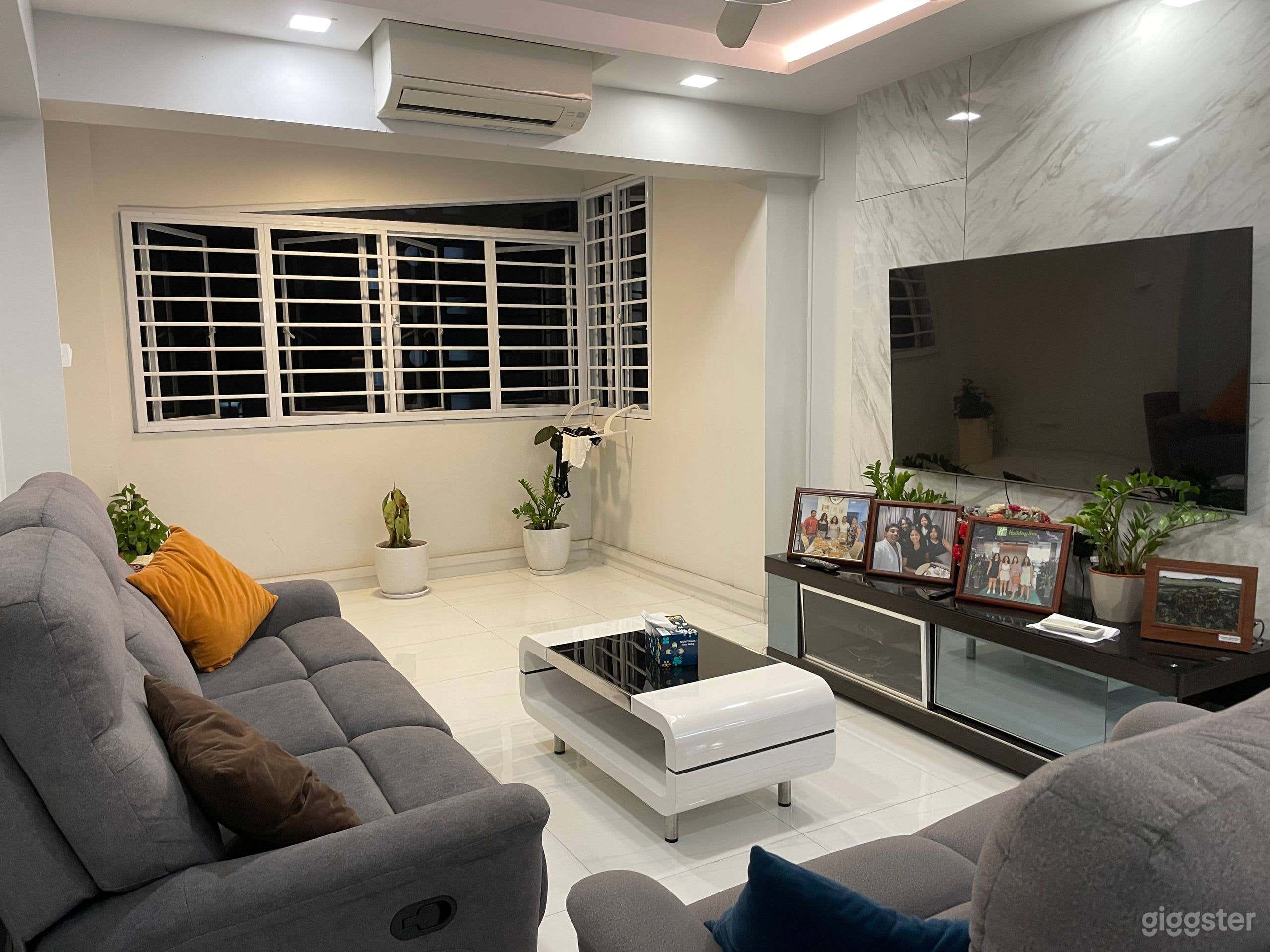 Warm, Modern, Open-space, Contemporary Residence Photo 1