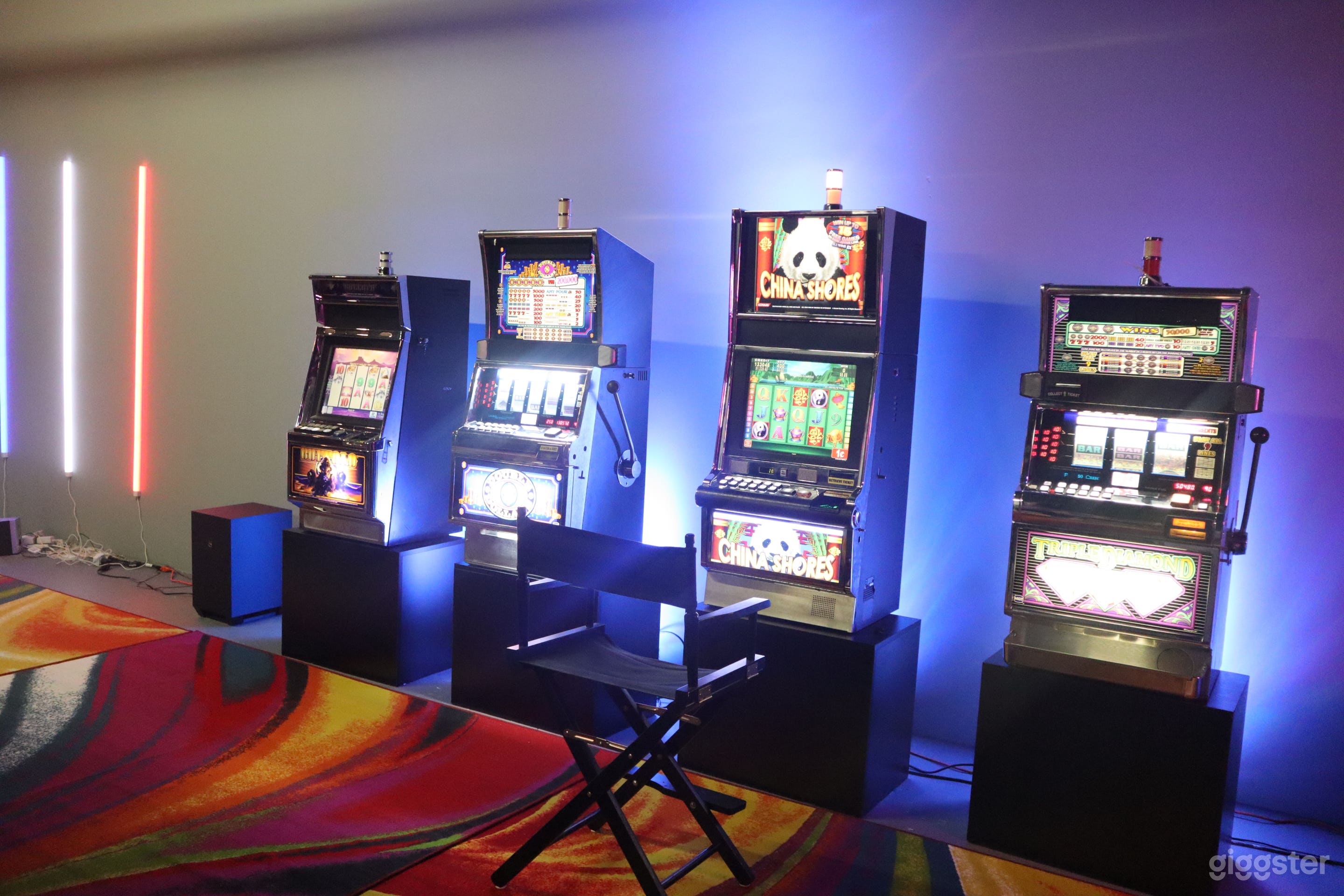  Bar, Casino and entertainment production  sets Photo 3