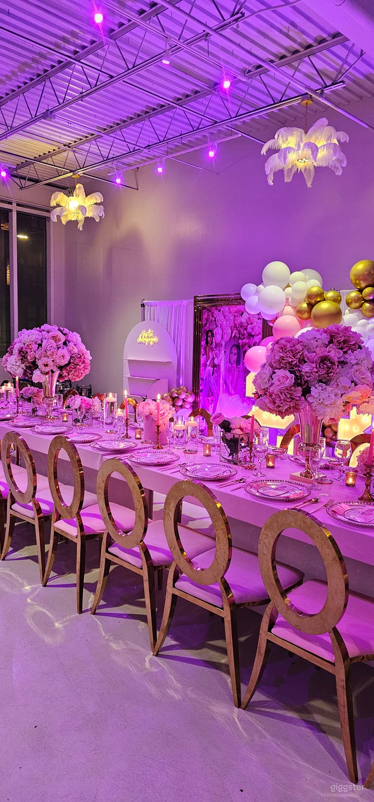  BLANK KANVAS LUXURY BOUTIQUE SPACE 