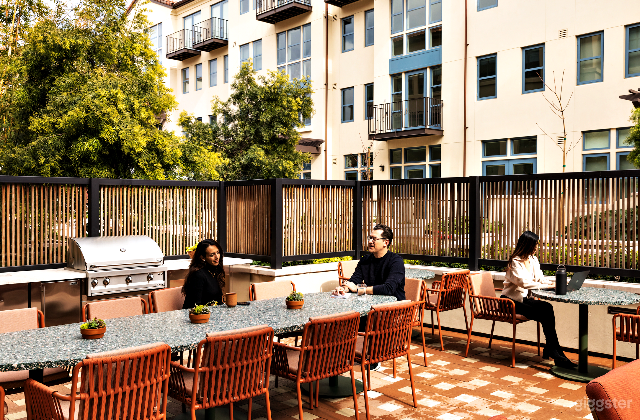 Outdoor Terrace for Meetings &amp; Events Photo 2