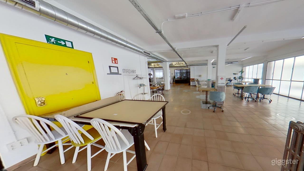 Amplia sala perfecta para todo tipo de eventos Photo 2