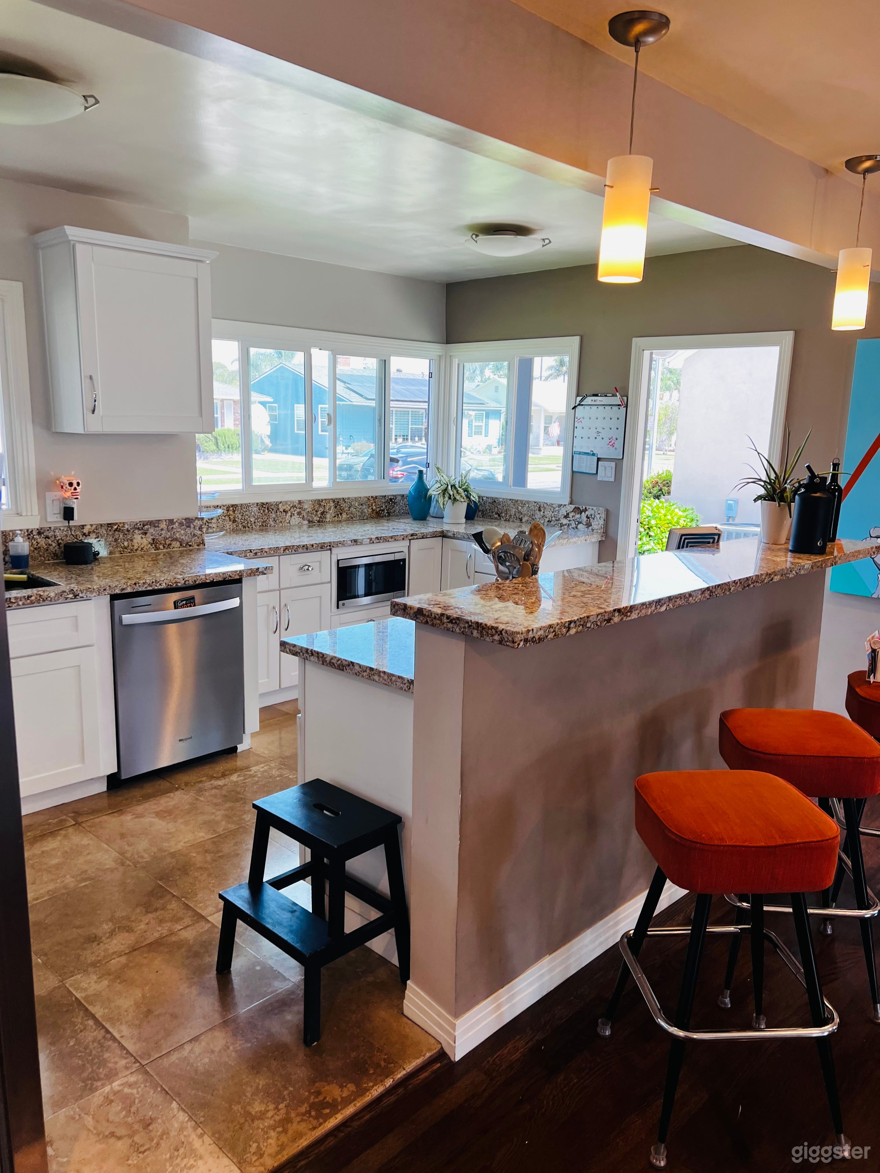 Mid Century Palm Springs in the LBC Photo 3