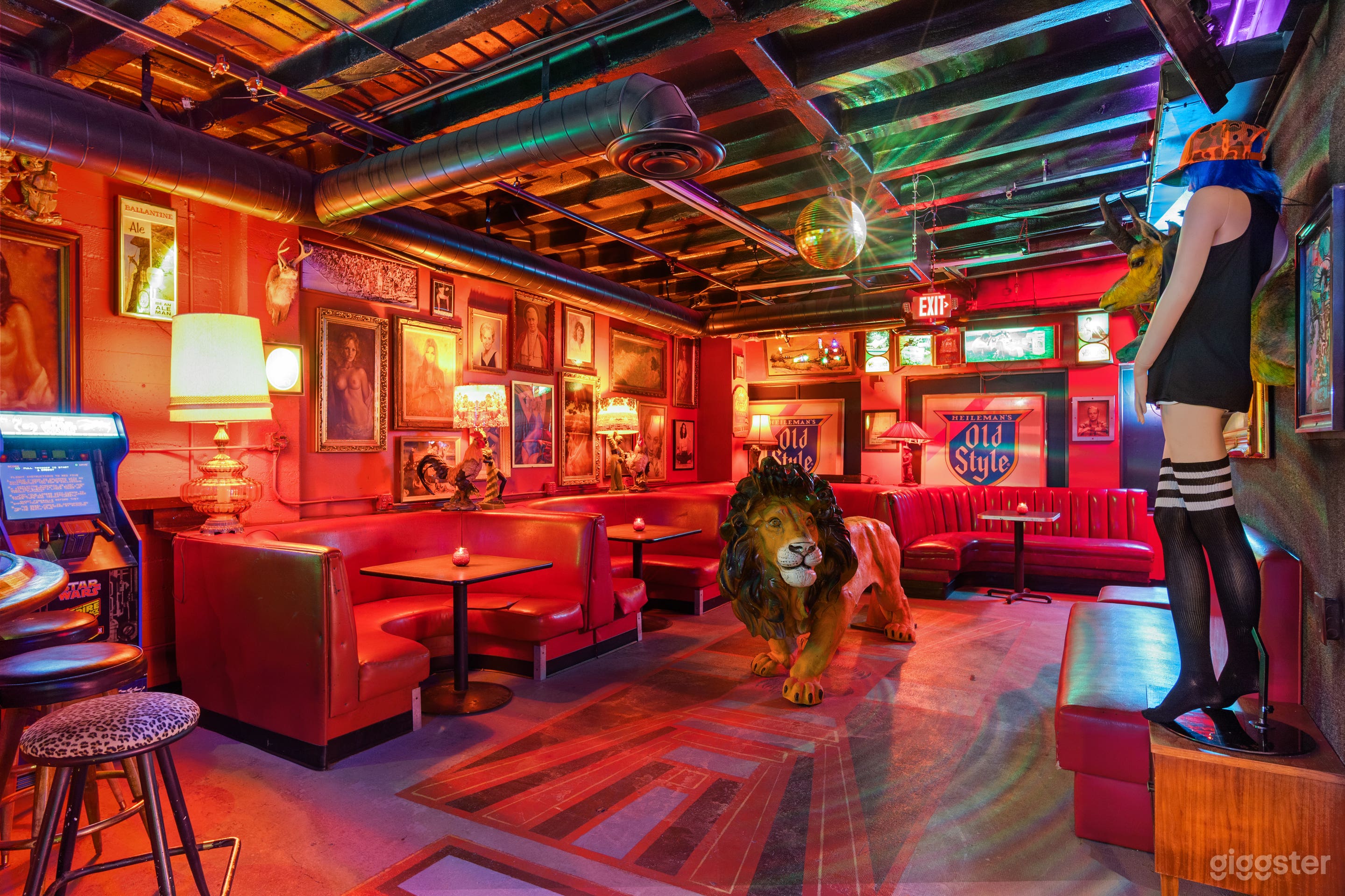 Vintage House Party Vibes!  Photo 2