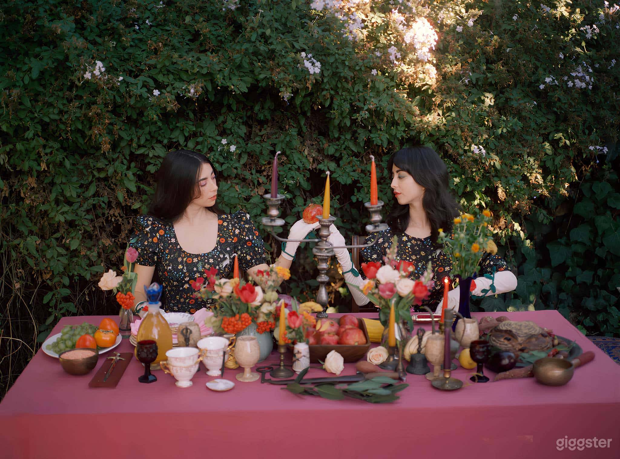 Secret Garden Creative Backyard Photo 1