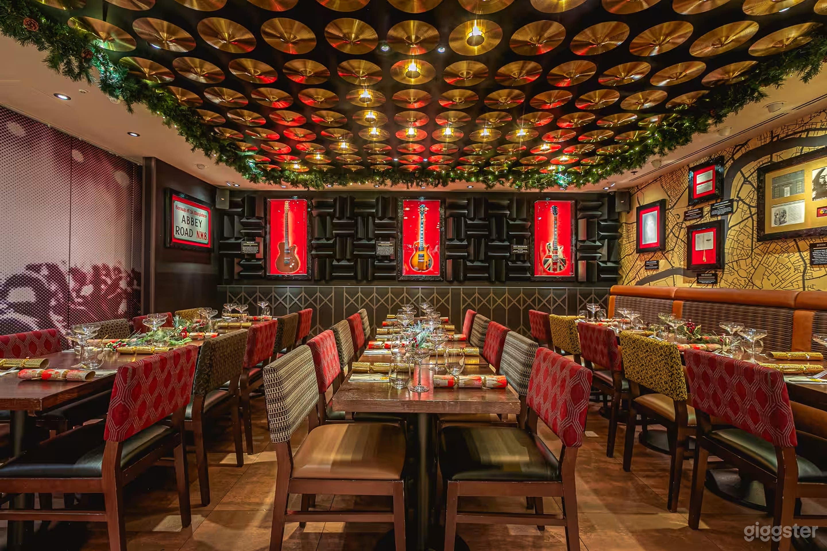 Legends Room Photo 1