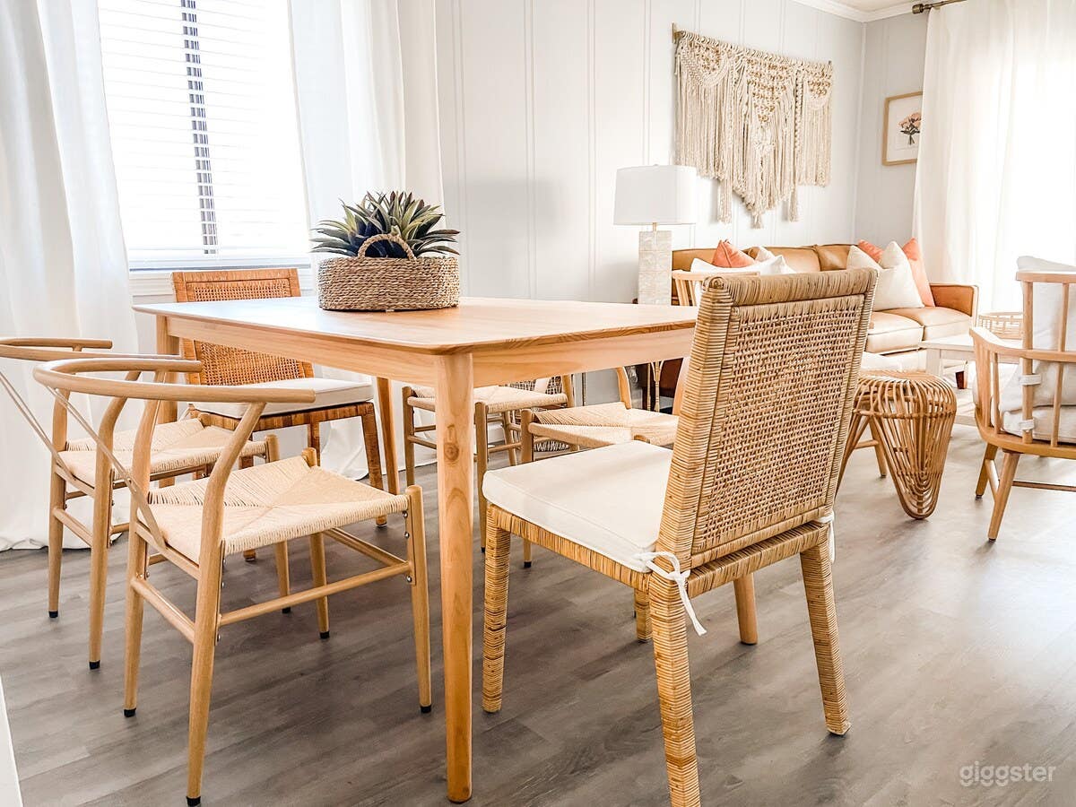 Oceanfront BOHO One of a Kind Fully Renovated Cottage / Beachfront Pool / Spa Bathrooms Photo 3