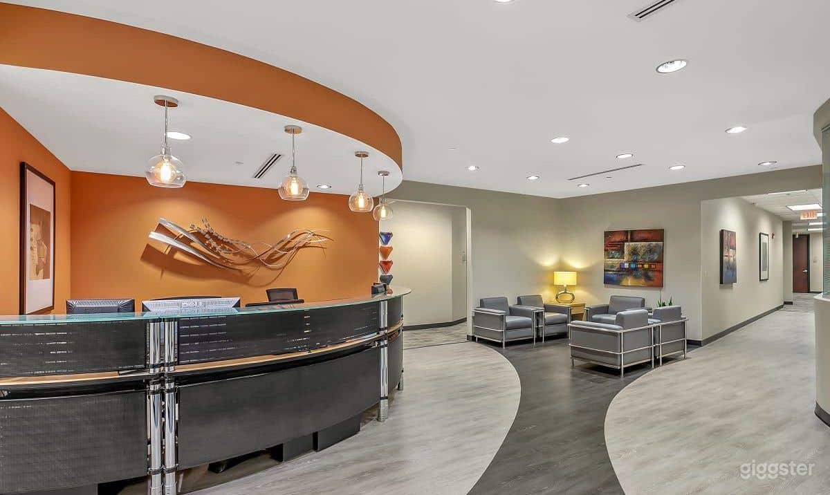 Elegant Conference Room in Charlotte Photo 3