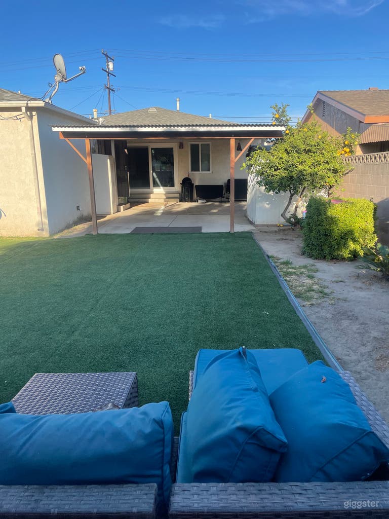  Spacious, Huge, Back yard  W/ bathroom for rent. 