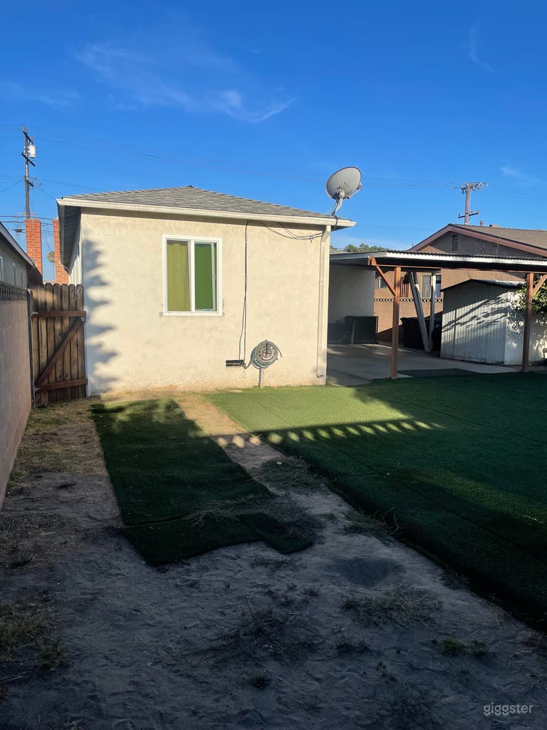  Spacious, Huge, Back yard  W/ bathroom for rent. 
