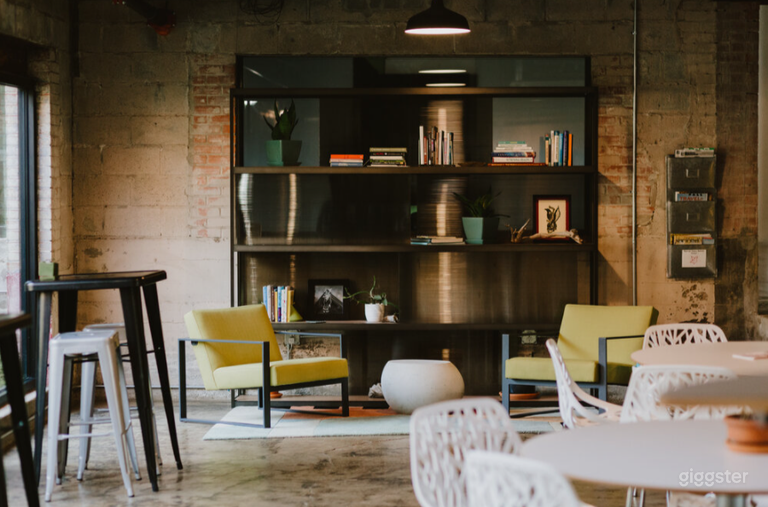  Innovation and Creative Space for Team Meet Ups 