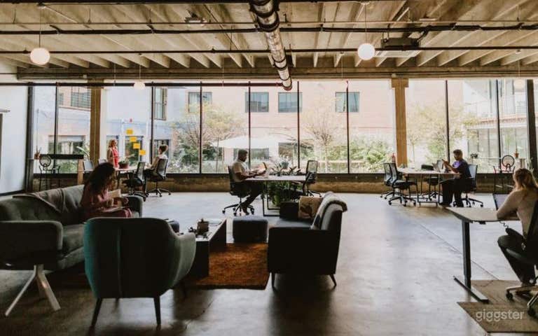  Innovation and Creative Space for Team Meet Ups 